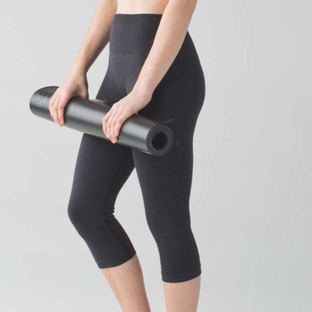 Lululemon Flow and Go Crop Charcoal Black